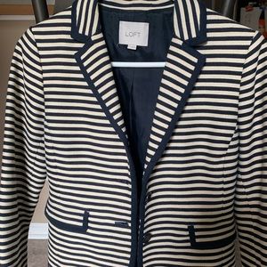 LOFT women’s navy and cream business jacket S2